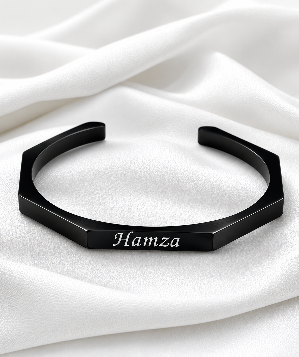 🏷️ Product Title:
Personalized Stainless Steel Name Bracelet – Custom Engraved Cuff | Lifetime Color Warranty 🤞🏼