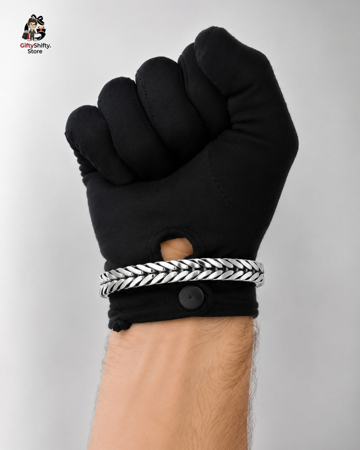 📌 Product Title:
Men's Silver Franco Chain Bracelet | Premium Stainless Steel | Anti-Tarnish | GiftyShifty Store